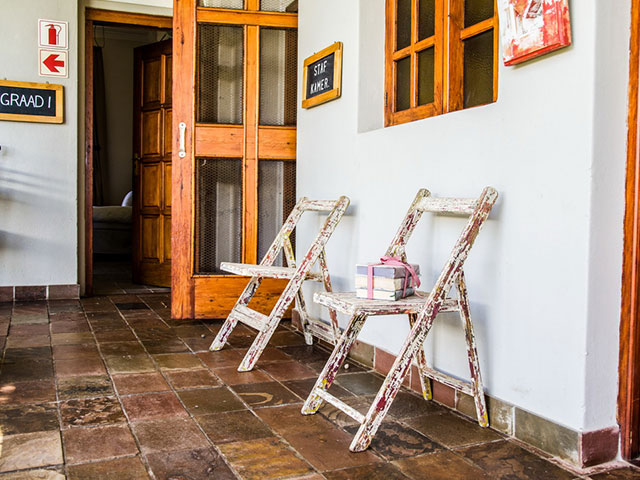 Guest House Accommodation in Keimoes - Ou Skool Guest House