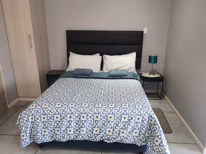 Self-catering Guest House in Keimoes - 1150 on Bain