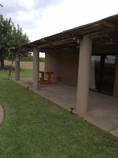 Self-Catering Guest House in Keimoes - Elim Guest House & Venue