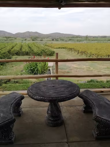 Self-Catering Guest House in Keimoes - Elim Guest House & Venue