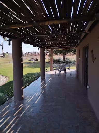 Self-Catering Guest House in Keimoes - Elim Guest House & Venue