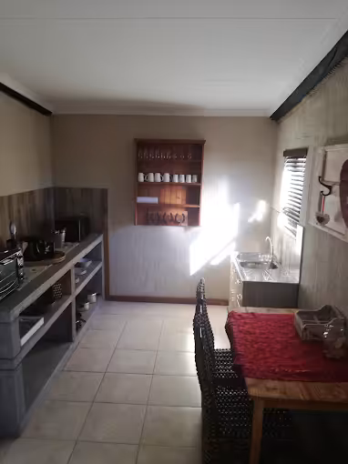 Self-Catering Guest House in Keimoes - Elim Guest House & Venue